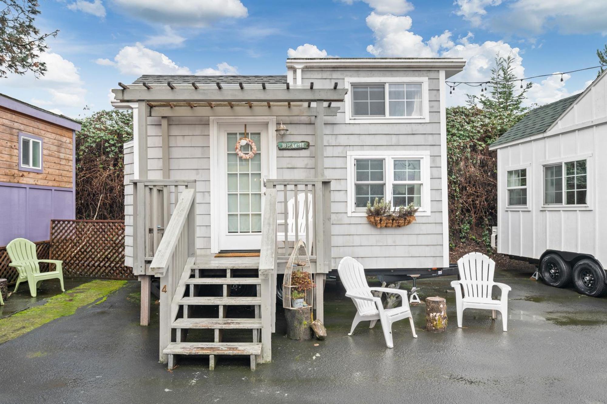 Tiny Digs - Hotel Of Tiny Houses Портленд Номер фото