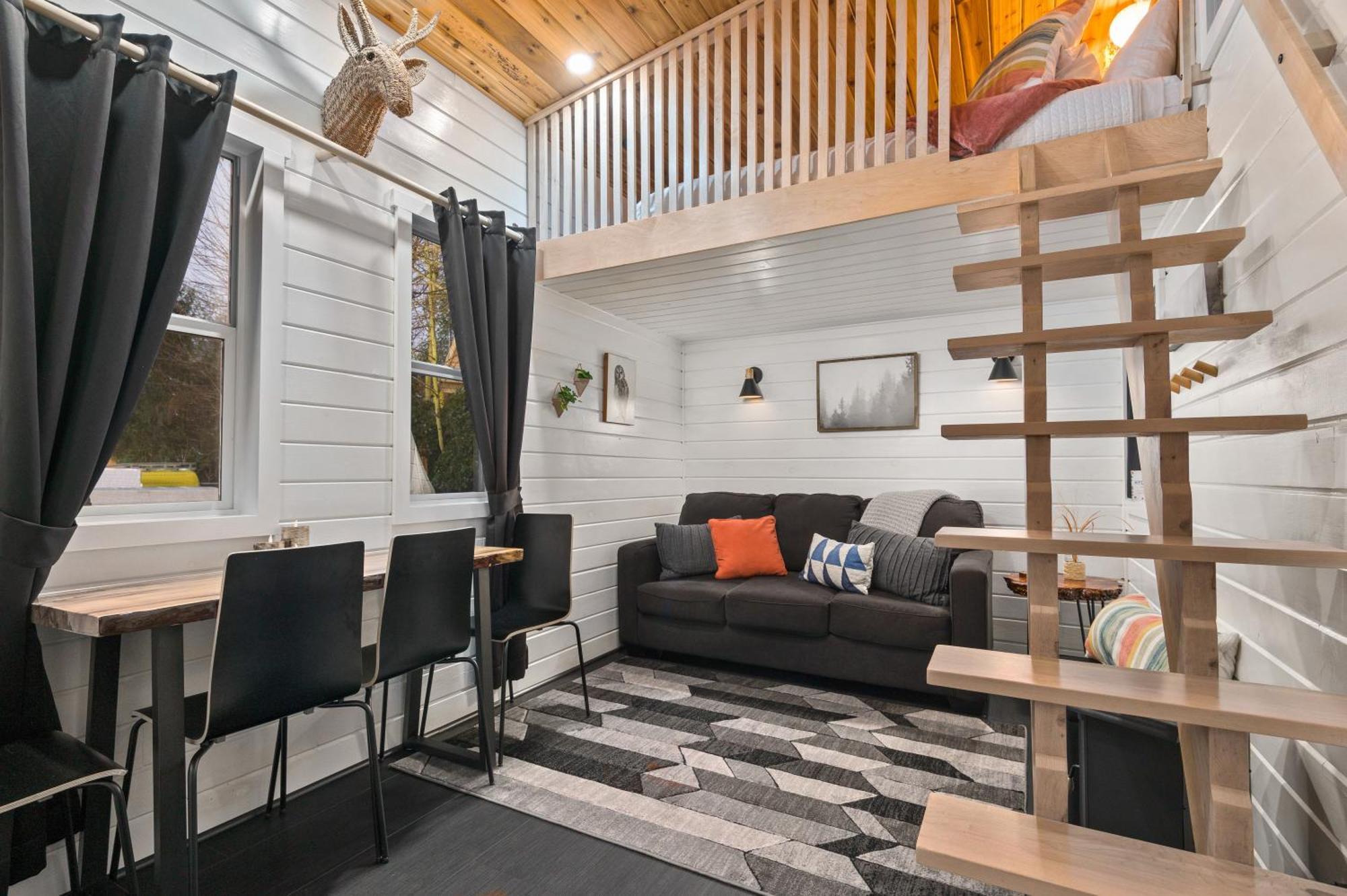 Tiny Digs - Hotel Of Tiny Houses Портленд Номер фото