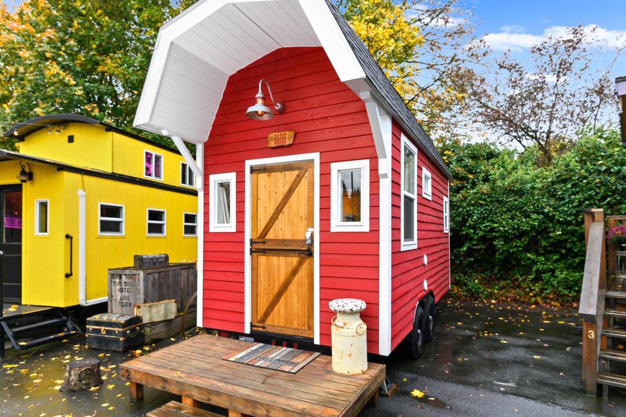 Tiny Digs - Hotel Of Tiny Houses Портленд Номер фото